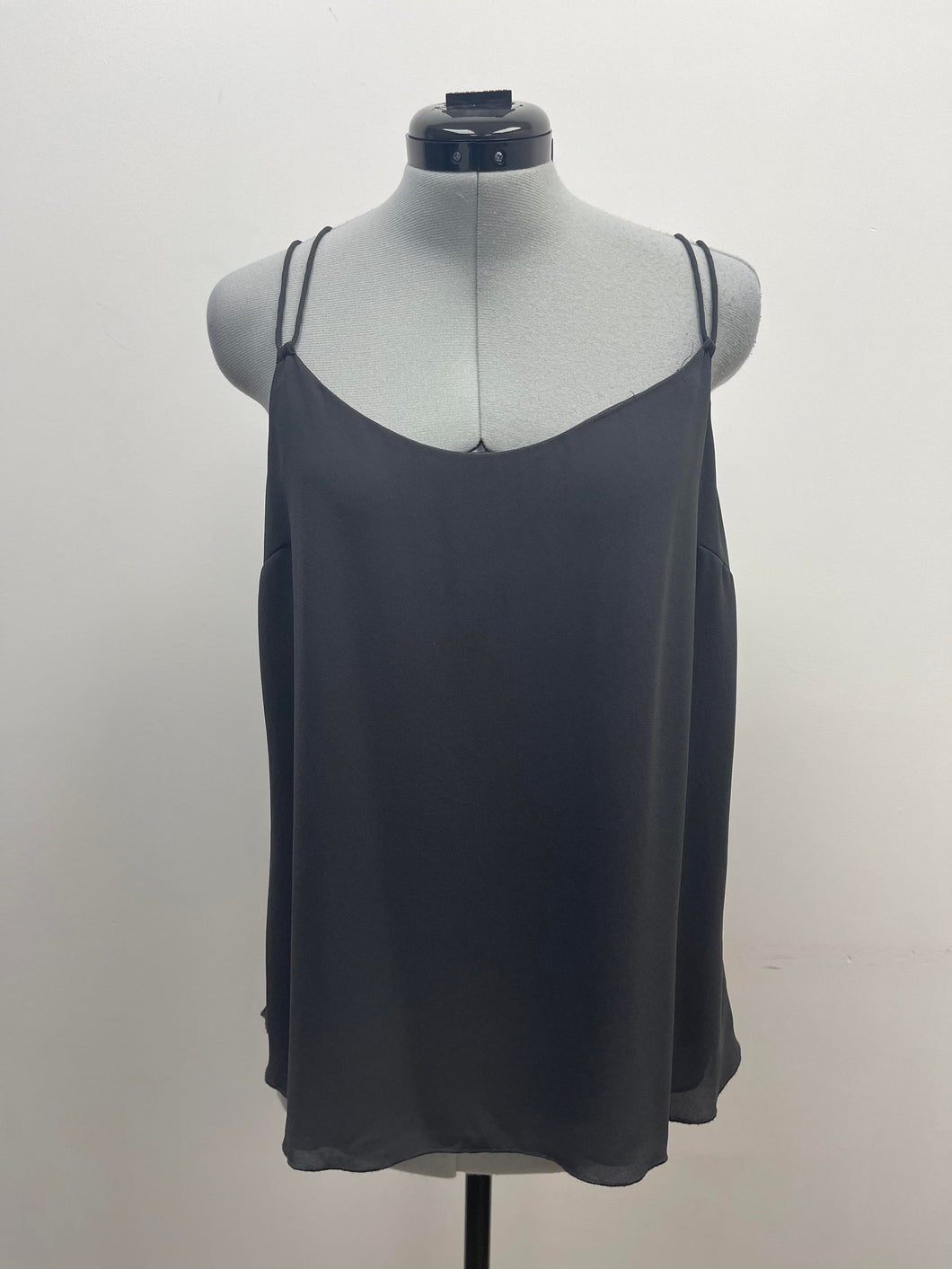 Women's Le Chateau Sleeveless Top, Medium