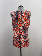 Load image into Gallery viewer, Women&#39;s Denver Hayes Sleeveless Top, Large
