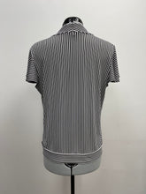 Load image into Gallery viewer, Women&#39;s Adrianna Papell Short Sleeve Top, Medium
