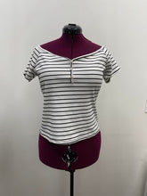 Load image into Gallery viewer, Women&#39;s Fashion Nova T-Shirt, 2XL
