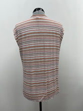 Load image into Gallery viewer, Women&#39;s Max Studio Sleeveless Top, Medium
