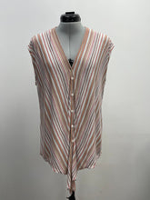 Load image into Gallery viewer, Women&#39;s Max Studio Sleeveless Top, Medium
