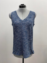 Load image into Gallery viewer, Women&#39;s Denver Hayes Sleeveless Top, Medium
