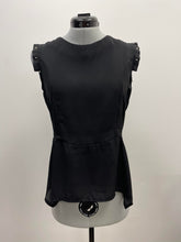 Load image into Gallery viewer, Women&#39;s Gan Lan Sleeveless Top, Medium
