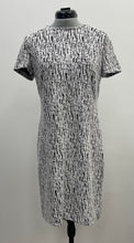 Load image into Gallery viewer, Women&#39;s Kalvin Klein Dress, 4
