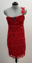Load image into Gallery viewer, Women&#39;s Guess Dress, Small
