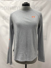 Load image into Gallery viewer, Women&#39;s Under Armour Long Sleeve Top, Small
