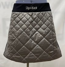 Load image into Gallery viewer, Women&#39;s Alp-n-Rock Skirt, 4

