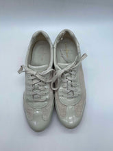 Load image into Gallery viewer, Women&#39;s Cole Haan Shoes, 9
