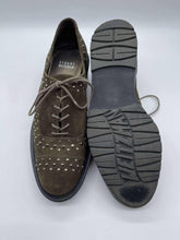 Load image into Gallery viewer, Women&#39;s Stuart Weitzman Shoes, 6.5
