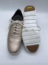 Load image into Gallery viewer, Women&#39;s Cole Haan Shoes, 8.5

