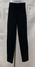 Load image into Gallery viewer, Women&#39;s RW&amp;CO Pants, Large

