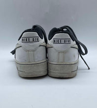 Load image into Gallery viewer, Men&#39;s Nike Shoes, 7
