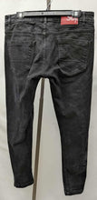 Load image into Gallery viewer, Men&#39;s Supreme Jeans, 36
