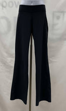 Load image into Gallery viewer, Women's Colombia Leggings, Medium

