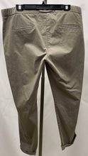Load image into Gallery viewer, Men&#39;s Brax Pants, 32

