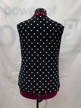 Load image into Gallery viewer, Women's Kasper Sleeveless Top, Large
