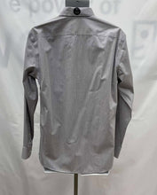 Load image into Gallery viewer, Men&#39;s Banana Republic Long Sleeve Shirt, Medium
