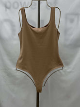 Load image into Gallery viewer, Women's Banana Republic Sleeveless Bodysuit, Small
