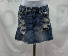 Load image into Gallery viewer, Women's American Eagle Skirt, 0
