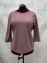 Load image into Gallery viewer, Women's RW&amp;CO Long Sleeve Top, Extra Large

