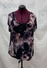 Load image into Gallery viewer, Women's Simply Vera Short Sleeve Top, Extra Large
