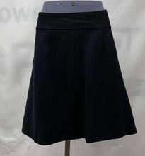 Load image into Gallery viewer, Women&#39;s Banana Republic Skirt, 4
