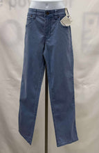 Load image into Gallery viewer, Men&#39;s Tommy Bahama  Jeans, 30x30
