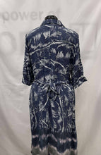 Load image into Gallery viewer, Women&#39;s Yest Dress, 14
