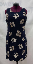 Load image into Gallery viewer, Women&#39;s Tommy Hilfiger Dress, 14
