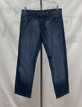 Load image into Gallery viewer, Men&#39;s Diesel Jeans, 34

