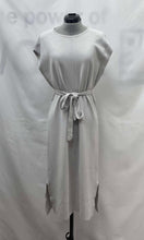 Load image into Gallery viewer, Women&#39;s RW&amp;CO Dress, Medium
