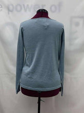 Load image into Gallery viewer, Women&#39;s Banana Republic Long Sleeve Top, Large
