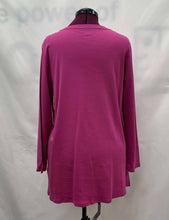 Load image into Gallery viewer, Women&#39;s Isaac Mizrahi Long Sleeve Top, Extra Large
