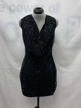 Load image into Gallery viewer, Women&#39;s &#39;Pretty Little Things&#39; Dress, 4
