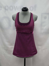 Load image into Gallery viewer, Women&#39;s Lululemon Sleeveless Top, Small
