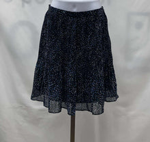Load image into Gallery viewer, Women&#39;s Banana Republic Skirt, 2
