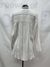 Load image into Gallery viewer, Women&#39;s Zara Long Sleeve Blouse, Medium
