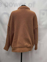 Load image into Gallery viewer, Women&#39;s Aerie Long Sleeve Sweater, Small
