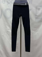 Load image into Gallery viewer, Women's Under Armour Leggings, Extra Small
