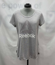 Load image into Gallery viewer, Women's Reebok Short Sleeve Top, Medium
