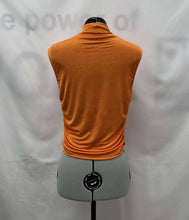 Load image into Gallery viewer, Women's The Fix Sleeveless Top, Medium
