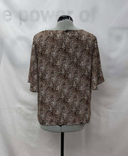 Load image into Gallery viewer, Women's Tacera Short Sleeve Top, Medium

