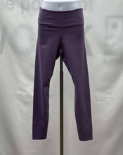 Load image into Gallery viewer, Women's Nike Leggings, Small
