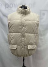 Load image into Gallery viewer, Women&#39;s Offline by Aerie Vest, Extra Large
