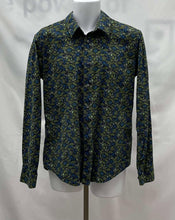Load image into Gallery viewer, Men&#39;s Grafton Long Sleeve Shirt, Large
