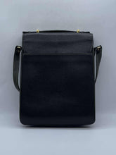 Load image into Gallery viewer, Unisex Testoni Messenger Bag
