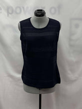 Load image into Gallery viewer, Women&#39;s Northern Traditions Sleeveless Top, Medium
