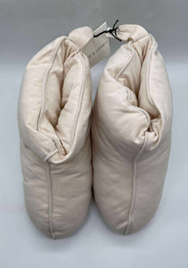 Women's Love & Lore Slippers