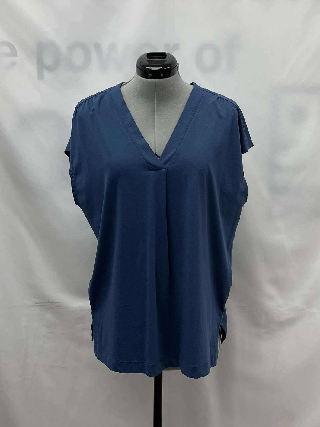 Women's Banana Republic Short Sleeve Top, Medium